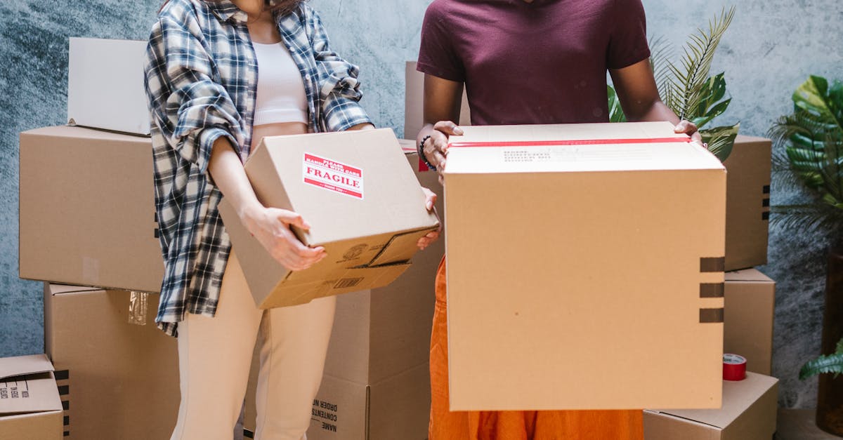 Layering Techniques for Packing Fragile Items